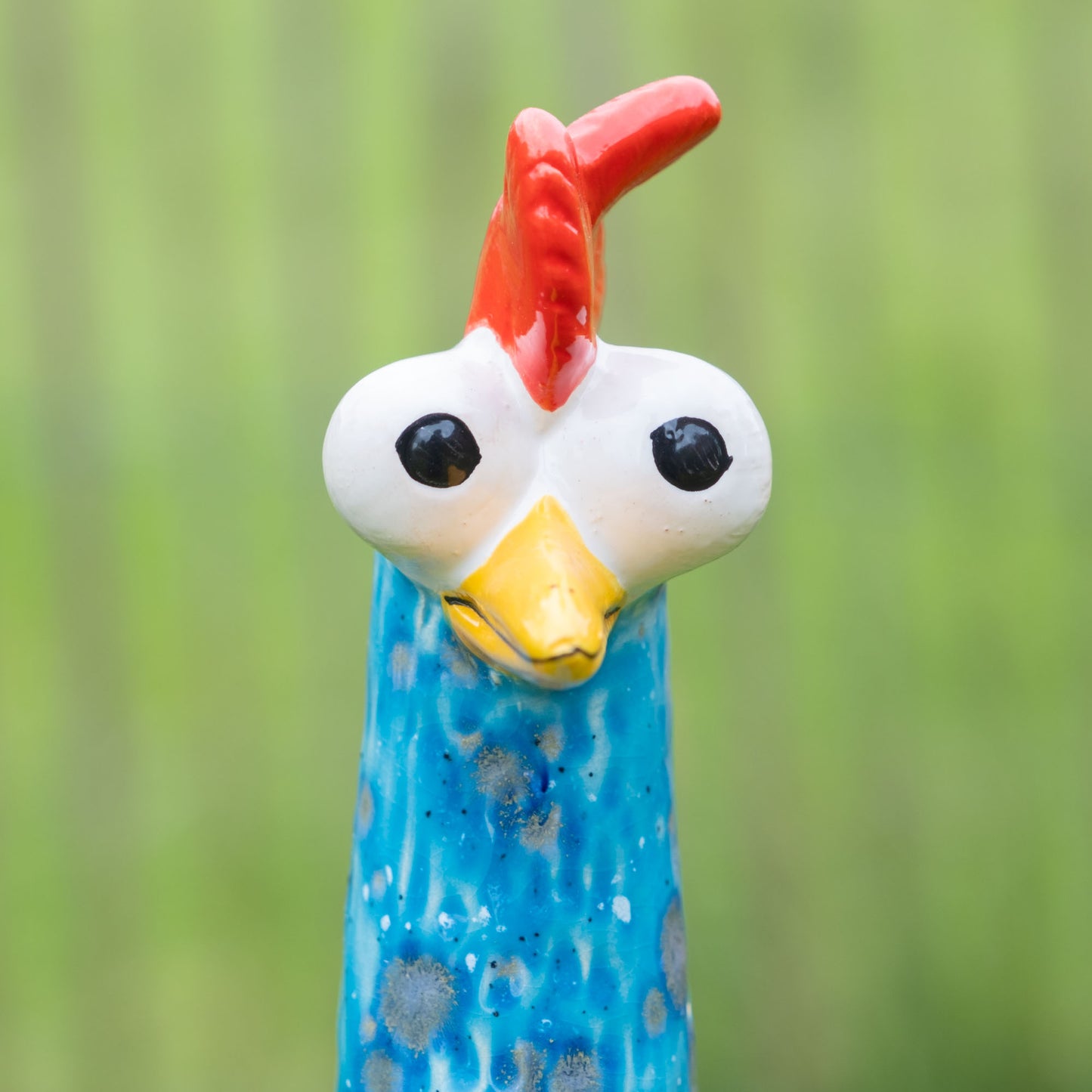 Tangoo Keramik Huhn blau für den Garten, Gartenstecker