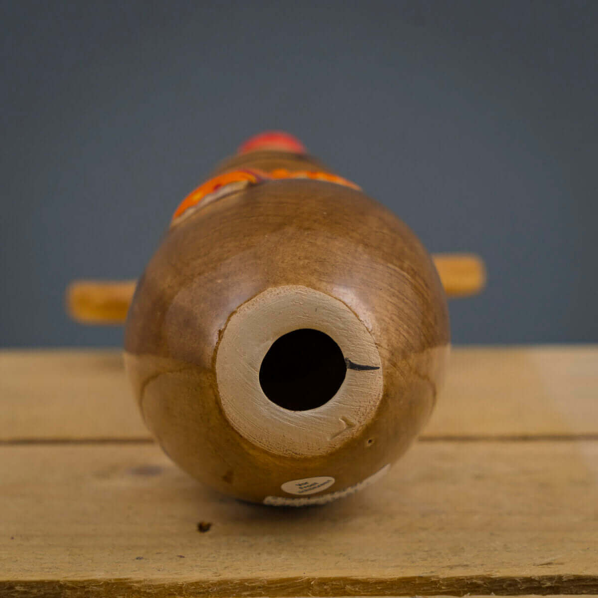 Tangoo Keramik Elch für den Garten mit roten Halstuch (Rentier)