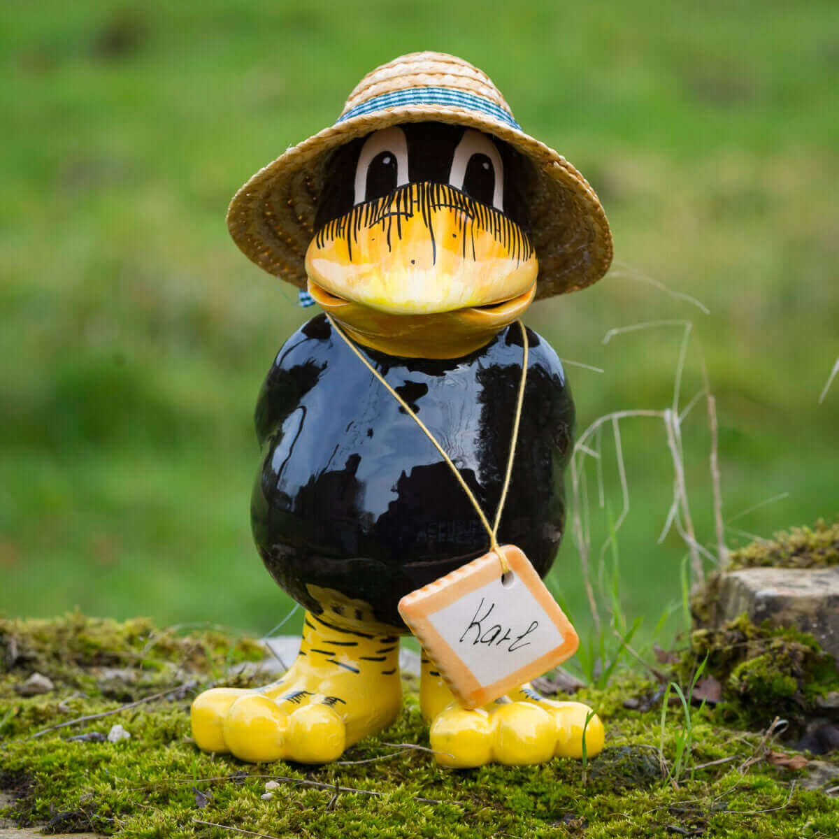 Tangoo Keramik Rabe "Karl" für den Garten / Gartendeko / Gartenfigur