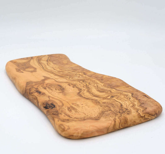 Brettchen aus Oilvenholz rustikal groß ca. 32- 34 x 15-18 cm