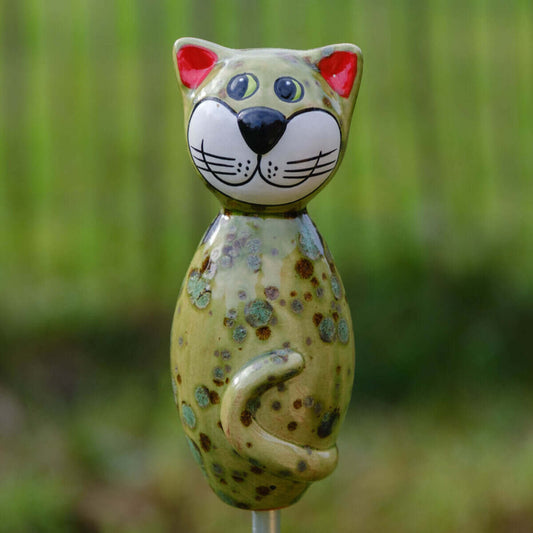 Keramik Katze hell-Olive klein für den Garten